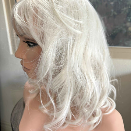 Tillstyle white loose body wave wig