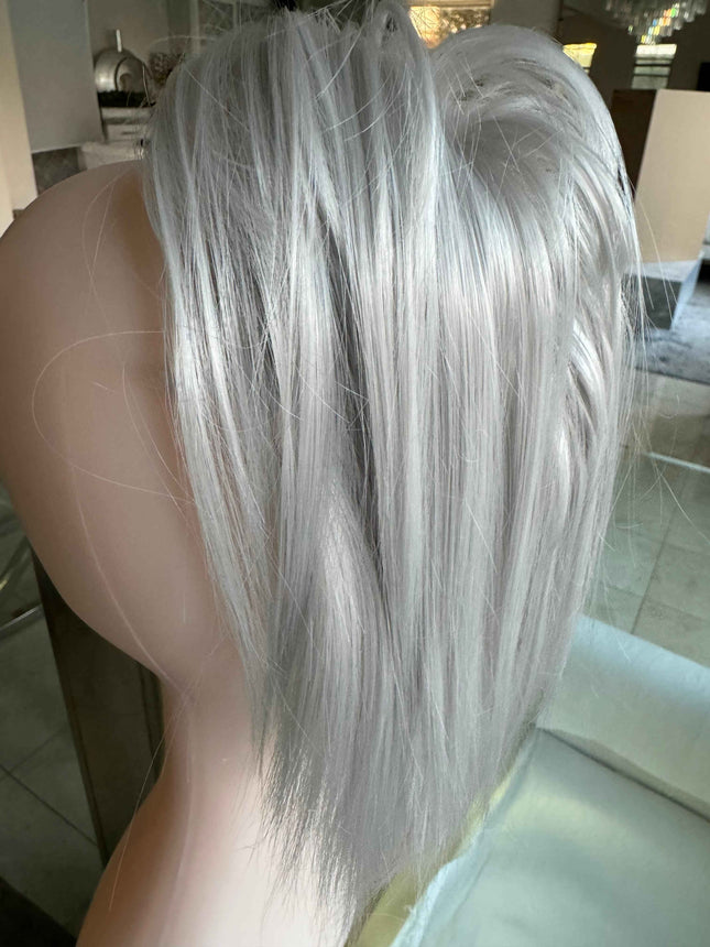 Tillstyle silver grey clip in pony tail straight