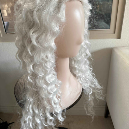 Tillstyle long platinum blonde wavy for women 26 inch curly wavy wig