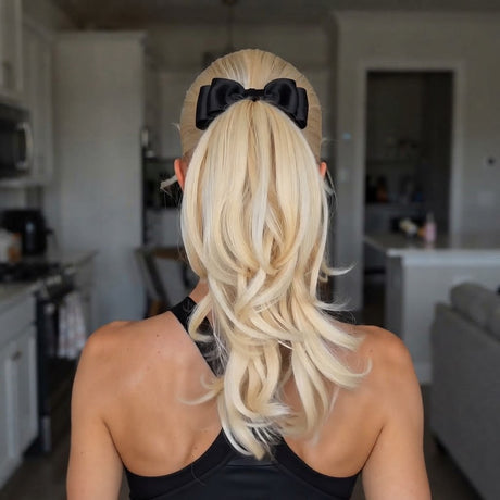 #color-light-blonde