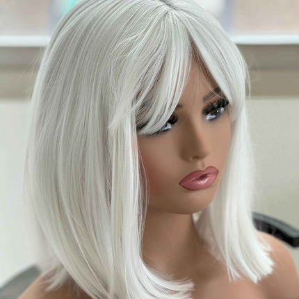 Tillstyle white wig/long bob wig with bangs