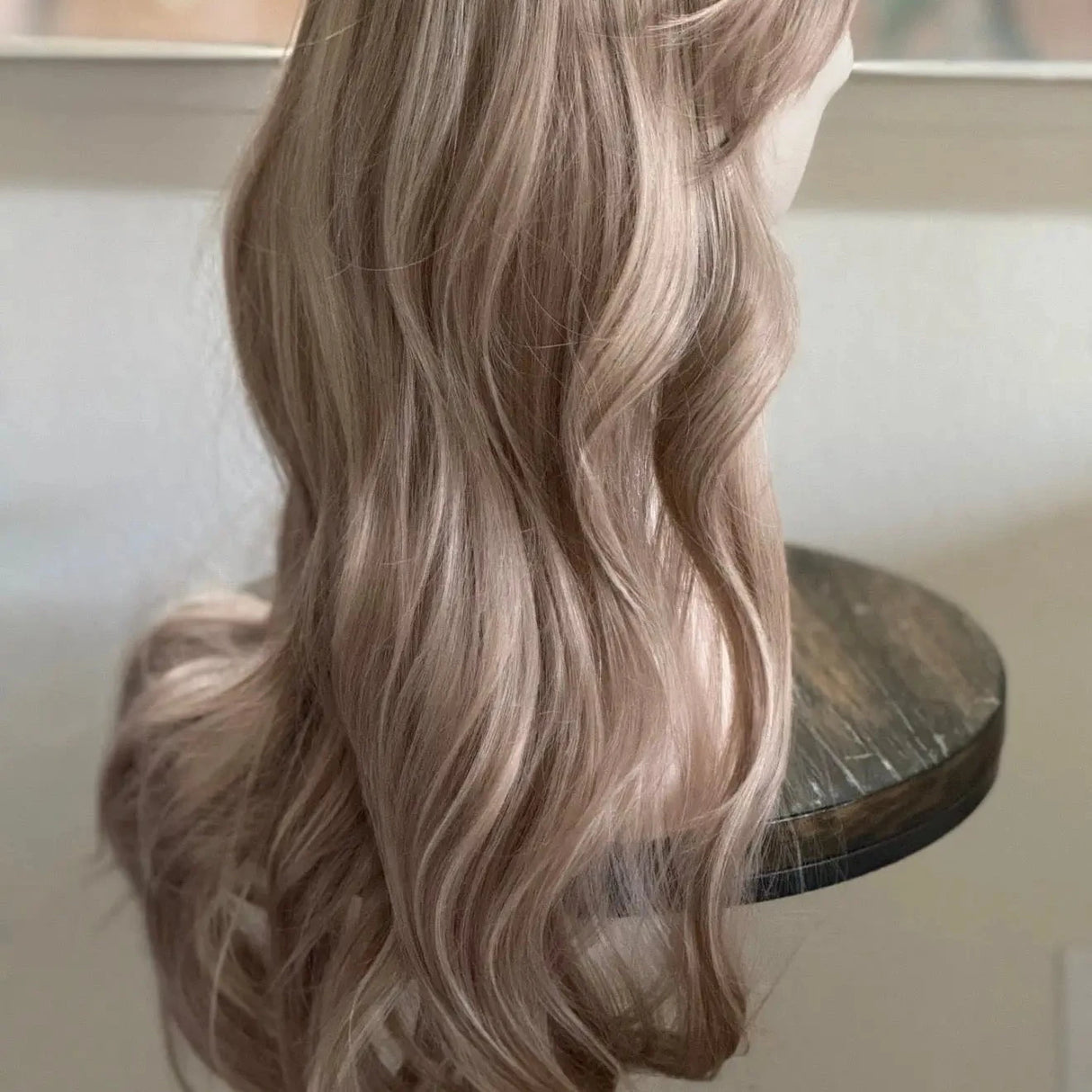 #color_blonde-with-brown-mix