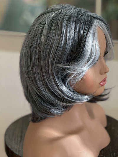Tillstyle short grey layered wig /pale white ends/bangs