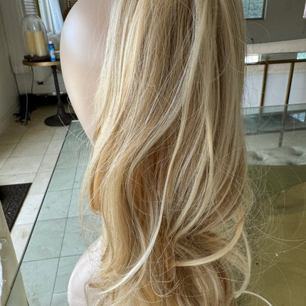 Tillstyle  light blonde with ombre highlights clip in ponytail