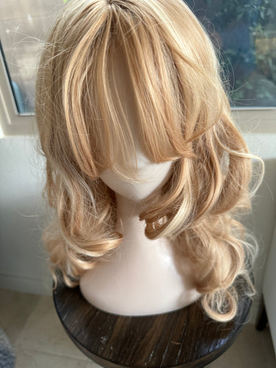 Tillstyle long  body wave wig blonde with highlights wig with bangs layered synthetic wig 22 inches
