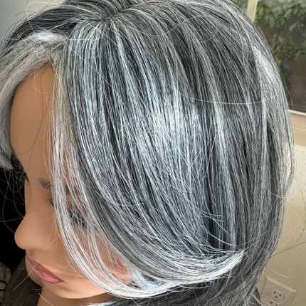 Tillstyle short grey layered wig /pale white ends/bangs